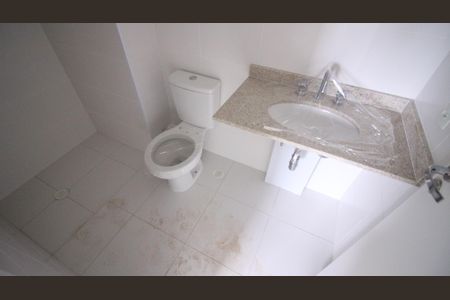 Apartamento à venda com 93m², 2 quartos e 1 vaga Apartamento à venda com 93m², 2 quartos e 1 vagaBanheiro