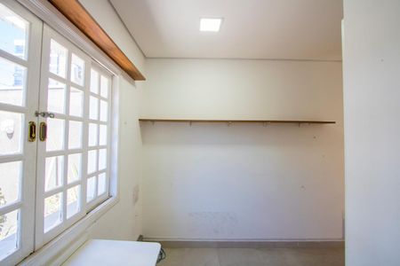 Casa à venda com 210m², 5 quartos e 2 vagasQuarto 5