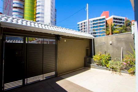 Casa à venda com 210m², 5 quartos e 2 vagasGaragem/Área externa
