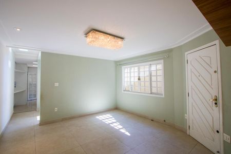 Sala de casa para alugar com 5 quartos, 210m² em Vila Assunção, Santo André