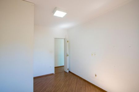 Casa à venda com 210m², 5 quartos e 2 vagasQuarto 2