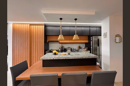 Apartamento à venda com 81m², 2 quartos e 1 vaga Apartamento à venda com 81m², 2 quartos e 1 vagaCozinha e Área de Serviço