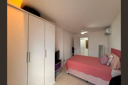 Quarto de apartamento para alugar com 2 quartos, 81m² em Recreio dos Bandeirantes, Rio de Janeiro