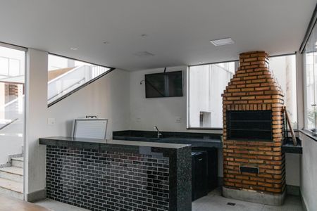 Apartamento à venda com 105m², 4 quartos e 2 vagasÁrea comum - Churrasqueira