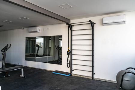 Apartamento à venda com 105m², 4 quartos e 2 vagasÁrea comum - Academia