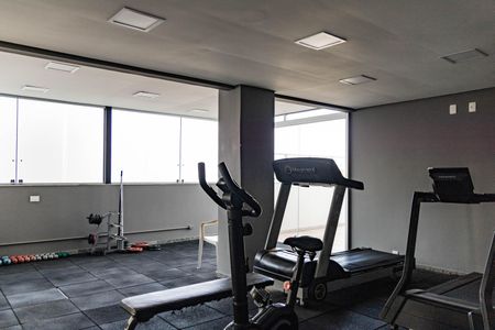 Apartamento à venda com 105m², 4 quartos e 2 vagasÁrea comum - Academia