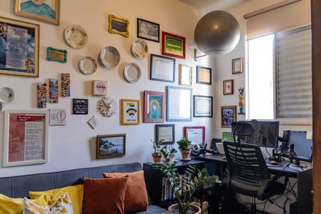 Apartamento à venda com 105m², 4 quartos e 2 vagasQuarto 2