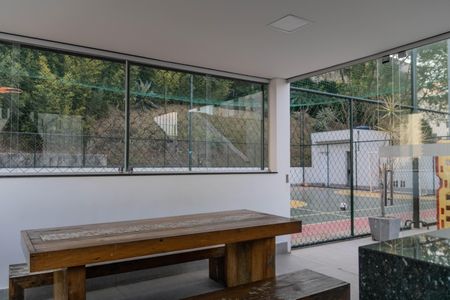 Apartamento à venda com 105m², 4 quartos e 2 vagasÁrea comum - Churrasqueira