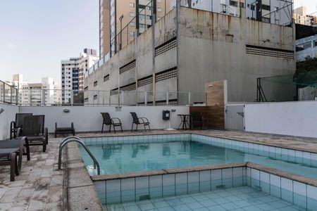 Apartamento à venda com 105m², 4 quartos e 2 vagasÁrea comum - Piscina
