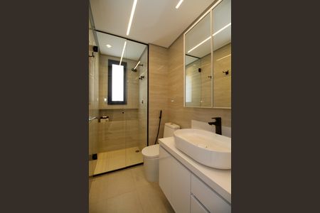 Apartamento para alugar com 100m², 2 quartos e 2 vagas Apartamento para alugar com 100m², 2 quartos e 2 vagasBanheiro da Suíte 1