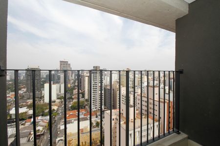 Apartamento para alugar com 100m², 2 quartos e 2 vagas Apartamento para alugar com 100m², 2 quartos e 2 vagasVaranda e Vista da Suíte 2