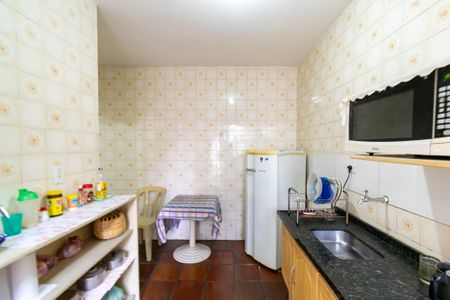 Casa à venda com 180m², 4 quartos e 2 vagasEdícula