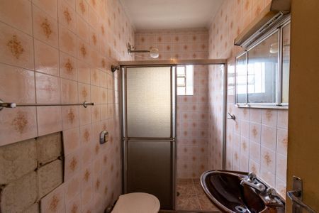 Casa à venda com 180m², 4 quartos e 2 vagasBanheiro Social 1