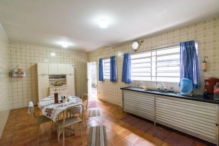 Casa à venda com 180m², 4 quartos e 2 vagasCozinha