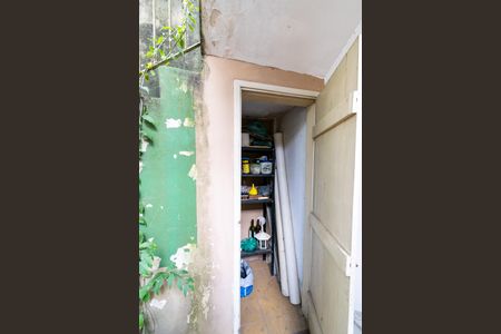 Casa à venda com 180m², 4 quartos e 2 vagasEdícula