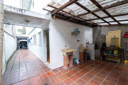 Casa à venda com 180m², 4 quartos e 2 vagasLavanderia