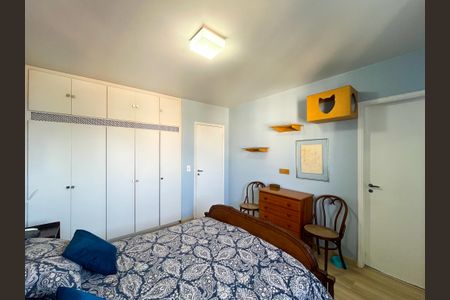 Apartamento à venda com 110m², 2 quartos e 3 vagasSuíte