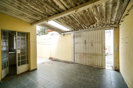 Casa à venda com 219m², 3 quartos e 3 vagasQuintal