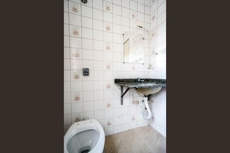 Casa à venda com 219m², 3 quartos e 3 vagasBanheiro