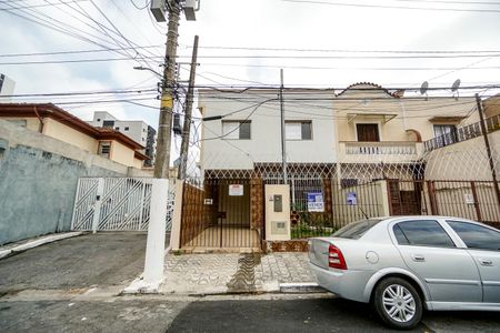 Casa à venda com 219m², 3 quartos e 3 vagasFachada
