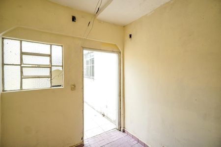 Casa à venda com 219m², 3 quartos e 3 vagasQuarto de serviço