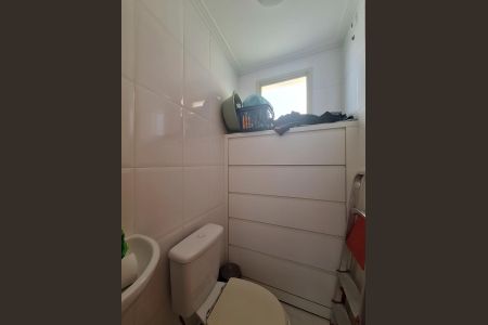 Apartamento à venda com 133m², 3 quartos e 3 vagas Apartamento à venda com 133m², 3 quartos e 3 vagasÁrea de Serviço