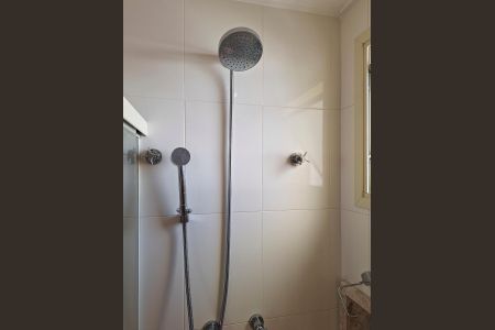 Apartamento à venda com 133m², 3 quartos e 3 vagas Apartamento à venda com 133m², 3 quartos e 3 vagasBanheiro Quarto 1