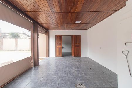 Casa à venda com 300m², 3 quartos e 2 vagasChurrasqueira
