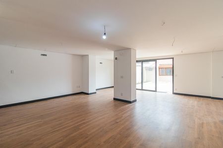 Sala de casa à venda com 3 quartos, 300m² em Jardim Botânico, Porto Alegre