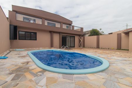Casa à venda com 300m², 3 quartos e 2 vagasPiscina