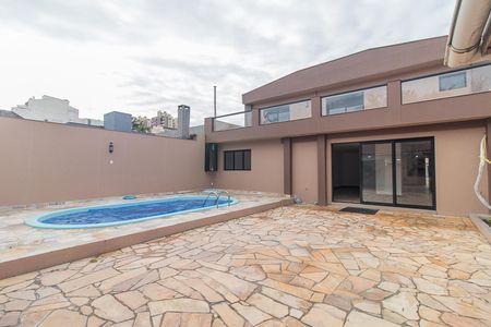 Casa à venda com 300m², 3 quartos e 2 vagasQuintal