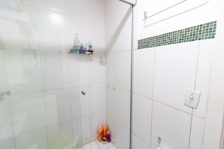Apartamento à venda com 60m², 2 quartos e 1 vaga Apartamento à venda com 60m², 2 quartos e 1 vagaBanheiro Suíte