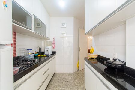 Apartamento à venda com 104m², 3 quartos e 2 vagasCozinha