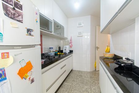Apartamento à venda com 104m², 3 quartos e 2 vagasCozinha