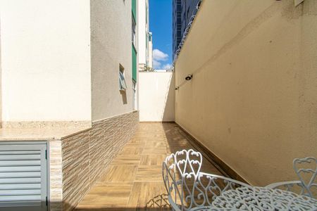 Apartamento à venda com 104m², 3 quartos e 2 vagasÁrea externa