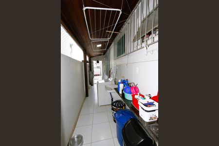 Apartamento à venda com 130m², 3 quartos e 1 vagaÁrea de Serviço