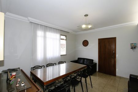 Sala de apartamento à venda com 3 quartos, 130m² em Prado, Belo Horizonte