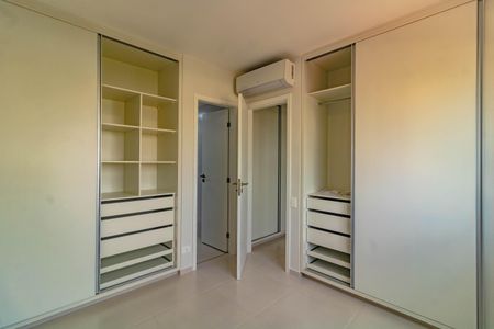 Suíte de apartamento para alugar com 2 quartos, 65m² em Vila Alexandria, São Paulo