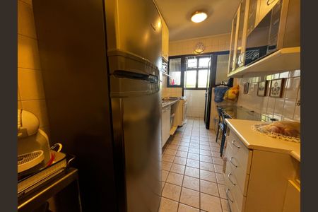 Apartamento à venda com 65m², 2 quartos e 2 vagasCozinha