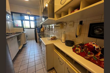 Apartamento à venda com 65m², 2 quartos e 2 vagasCozinha