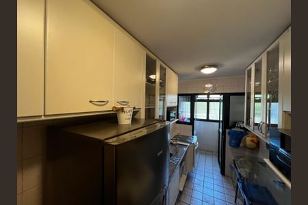 Apartamento à venda com 65m², 2 quartos e 2 vagasCozinha