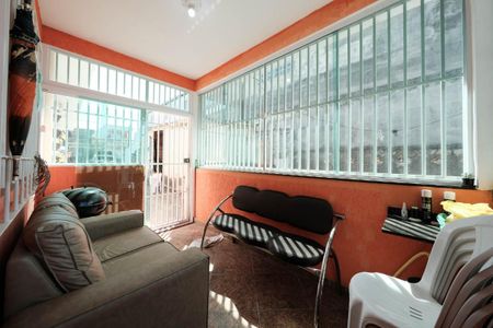 Casa à venda com 40m², 1 quarto e 1 vagaEntrada