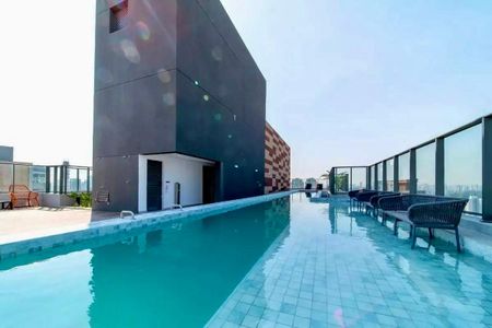 Studio à venda com 22m², 0 quarto e sem vagaPiscina