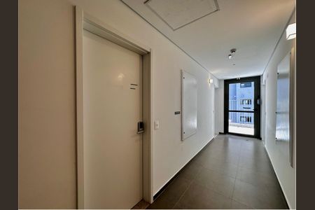 Studio à venda com 22m², 0 quarto e sem vagaHall Apartamento