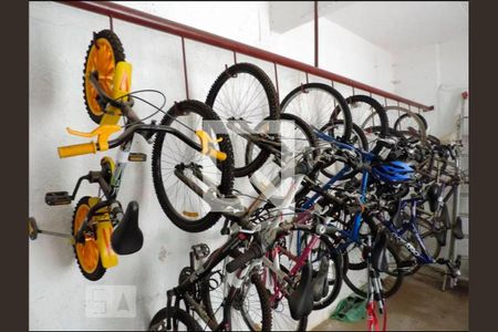 Apartamento à venda com 57m², 2 quartos e 1 vaga Apartamento à venda com 57m², 2 quartos e 1 vagaÁrea comum