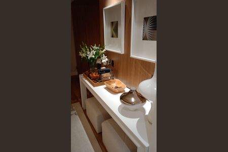 Apartamento à venda com 1 quarto, 72m² em Cambuí, Campinas