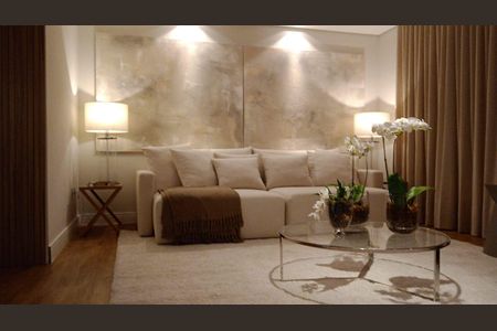 Apartamento à venda com 1 quarto, 72m² em Cambuí, Campinas