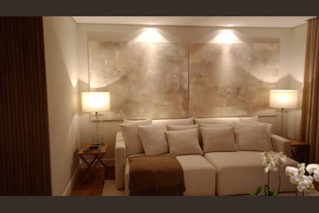 Apartamento à venda com 1 quarto, 72m² em Cambuí, Campinas