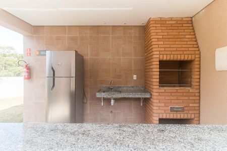 Apartamento para alugar com 44m², 2 quartos e 1 vagaÁrea comum - Churrasqueira