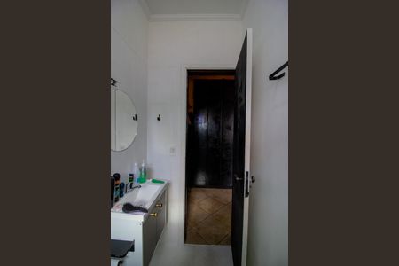 Casa à venda com 301m², 5 quartos e 3 vagasEdícula - Banheiro da Suíte 2